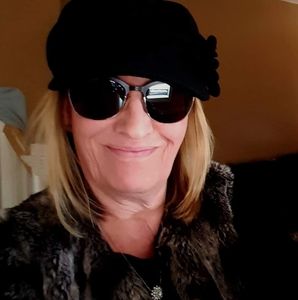 Meet your Posher, Allison